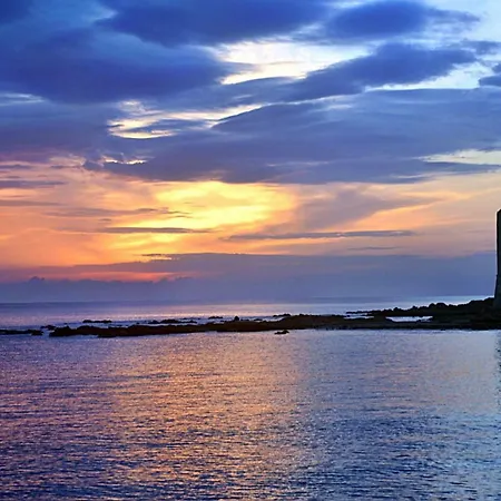 500m Dal Mare * La Caletta